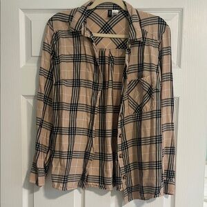 H&M Devided Beige and Black Checkered Button-Down Shirt size M Cotton